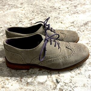 Boden gray suede wingtip loafers. Sz 38